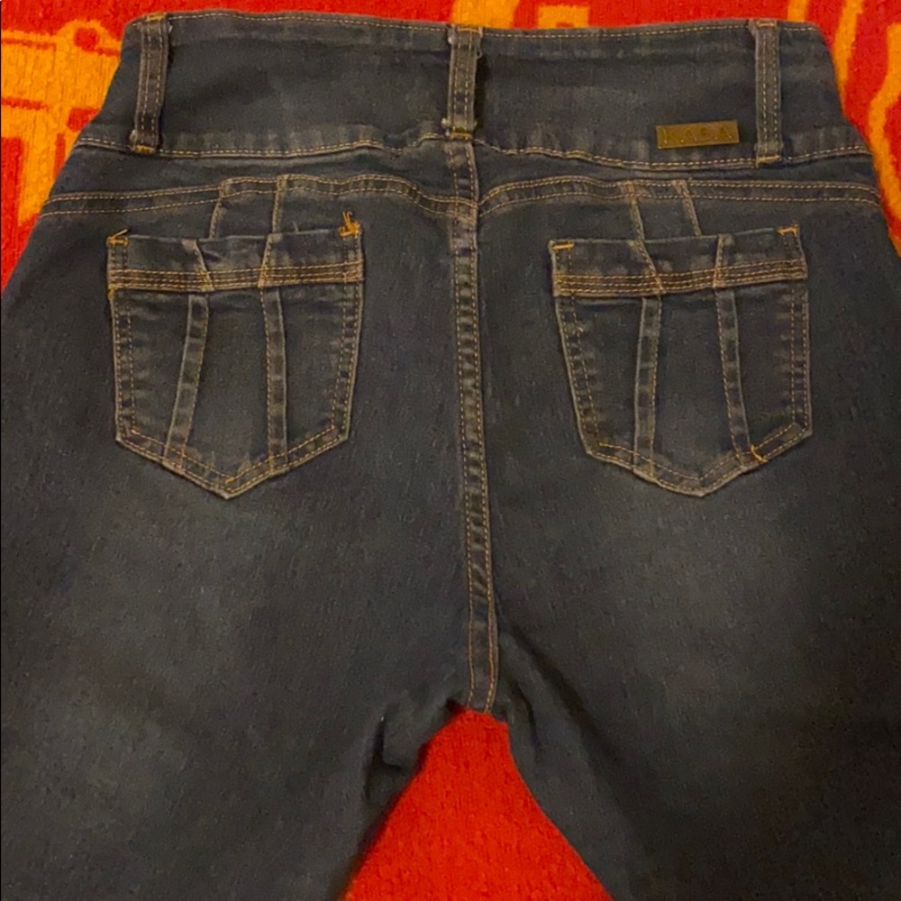 Jeans - Picture 3 of 3